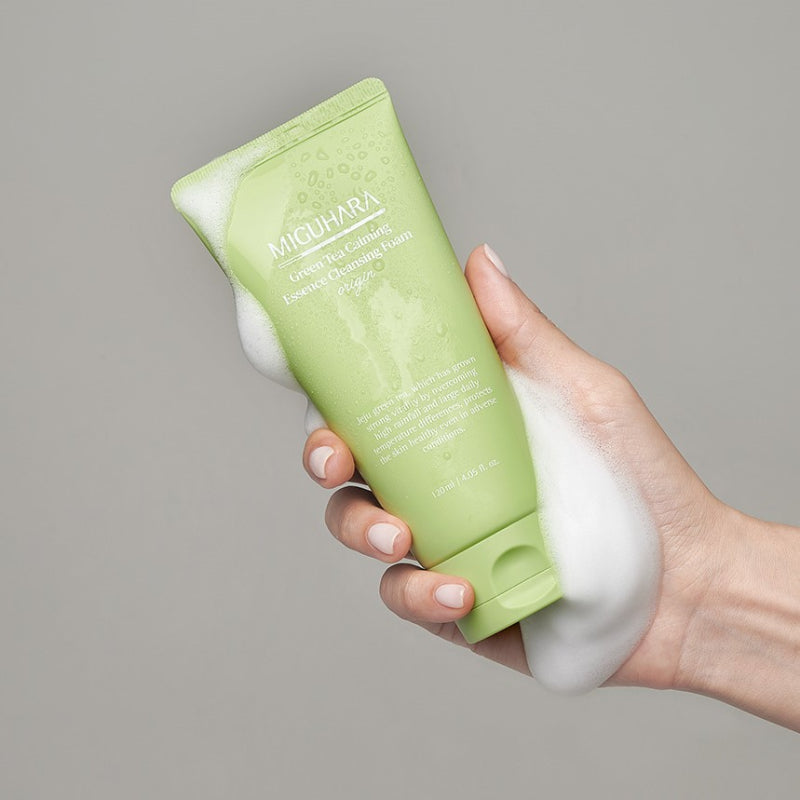 Green Tea Calming Essence Cleansing Foam Origin
