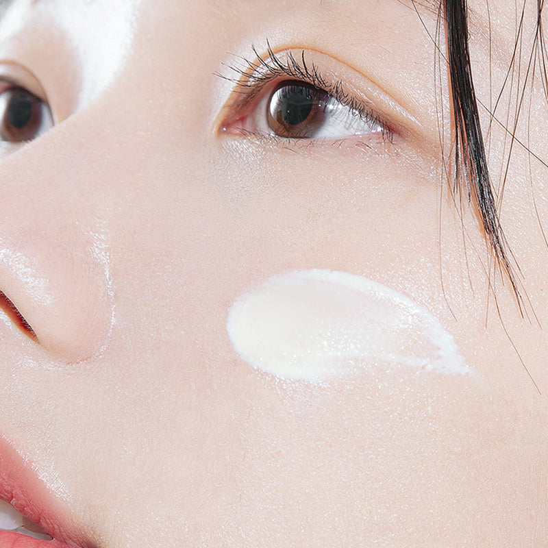 Schwarze Yuja-Bohnen-Wasser-Sonnenessenz