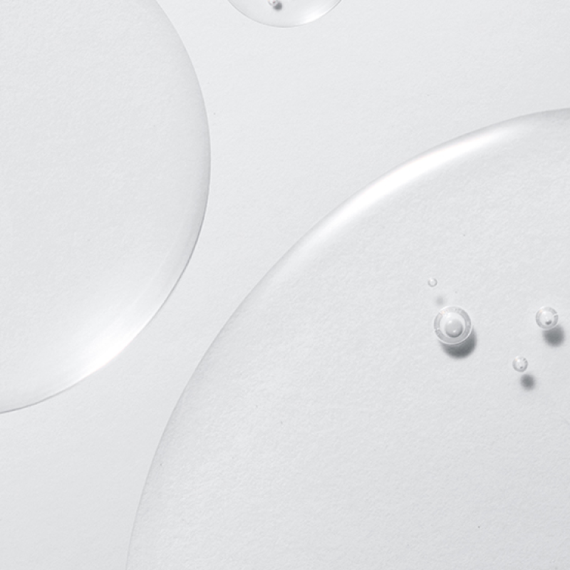 Feuchtigkeitsspendendes Reinigungsöl mit Grüntee-Aminosäuren