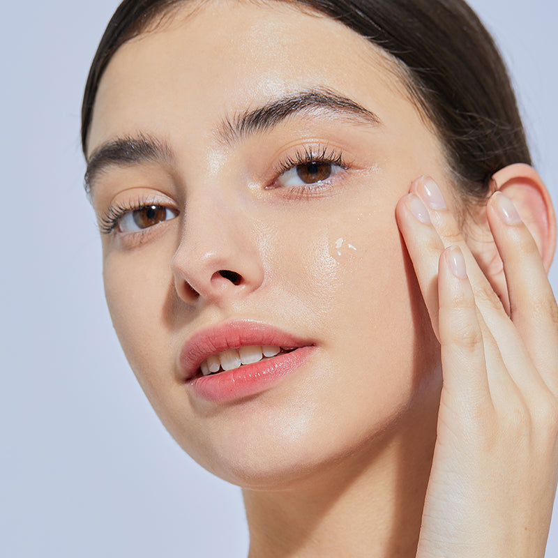 Das Hyaluronsäure-3-Serum