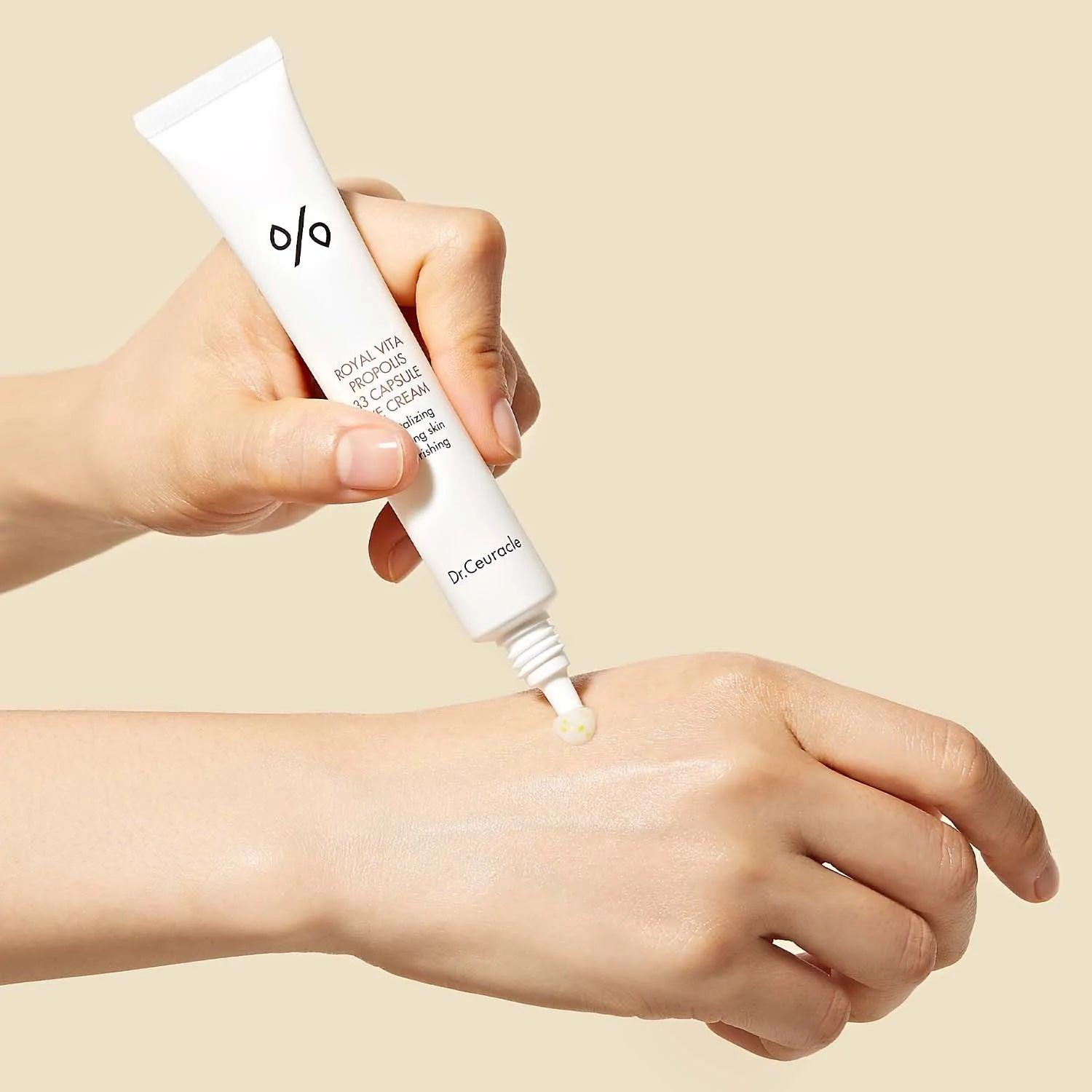 Royal Vita Propolis Capsule 33 Eye Cream - 20 ml