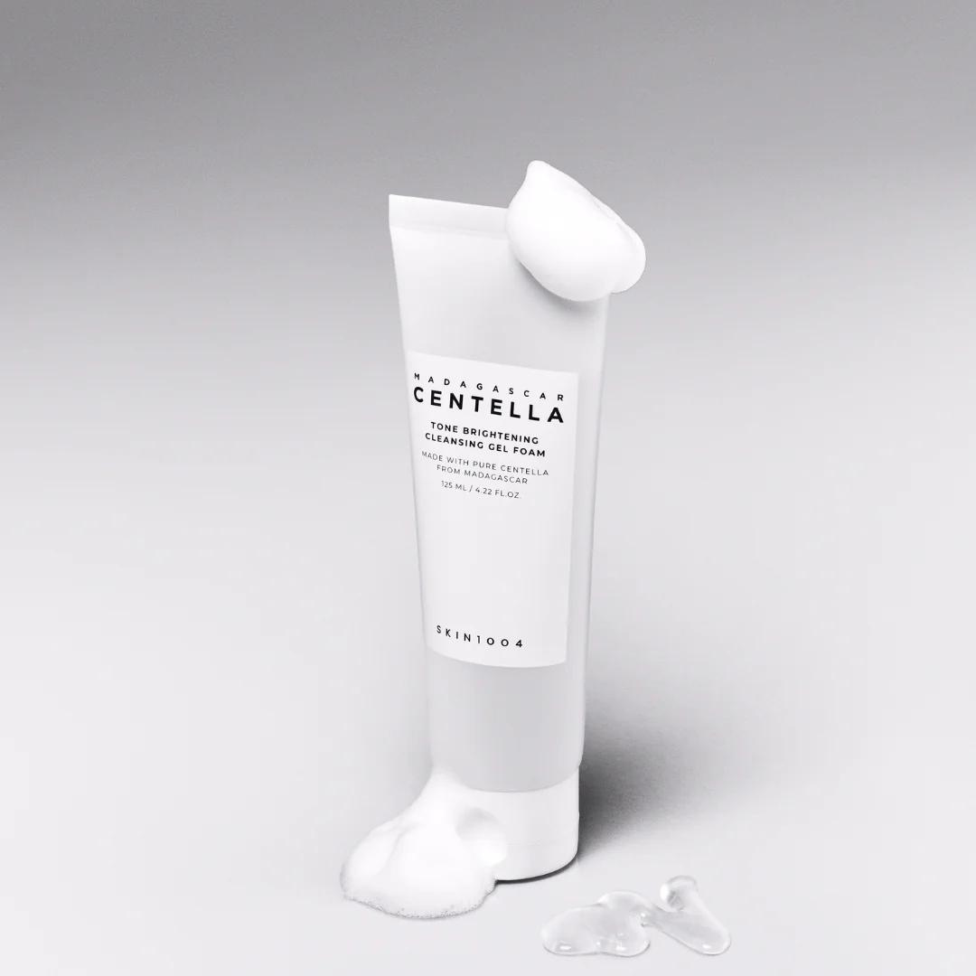 Madagascar Centella Tone Brightening Cleansing Gel Foam - 125ml