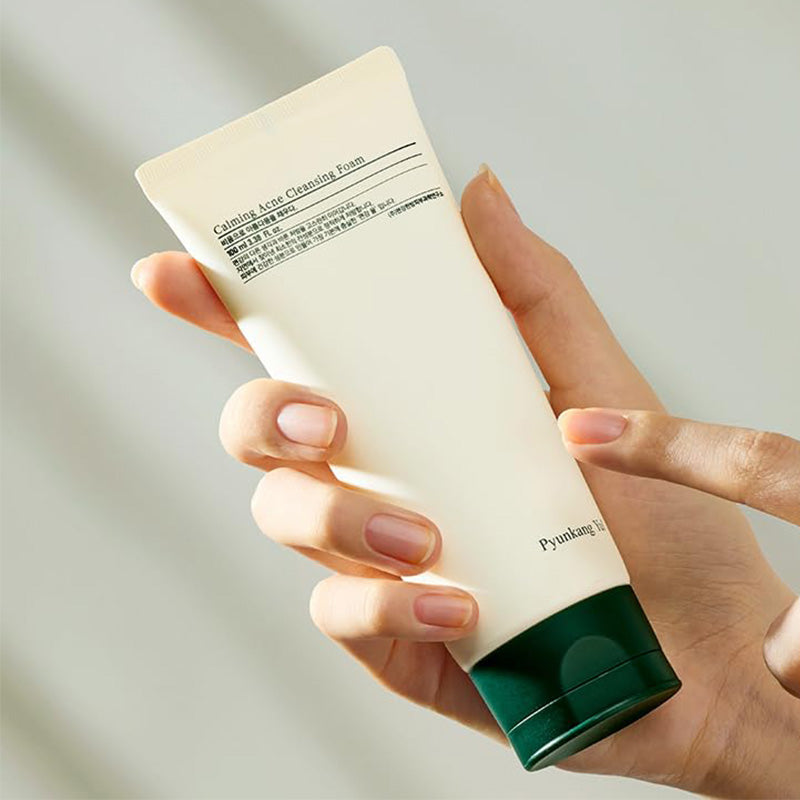 Calming Acne Cleansing Foam