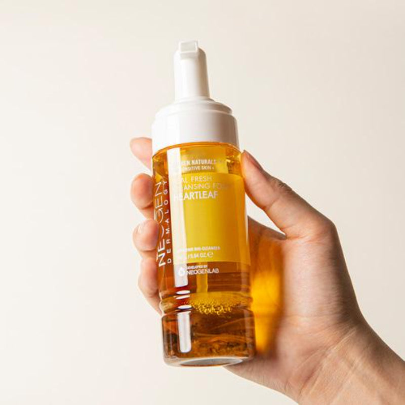 Echter frischer Schaum Heartleaf