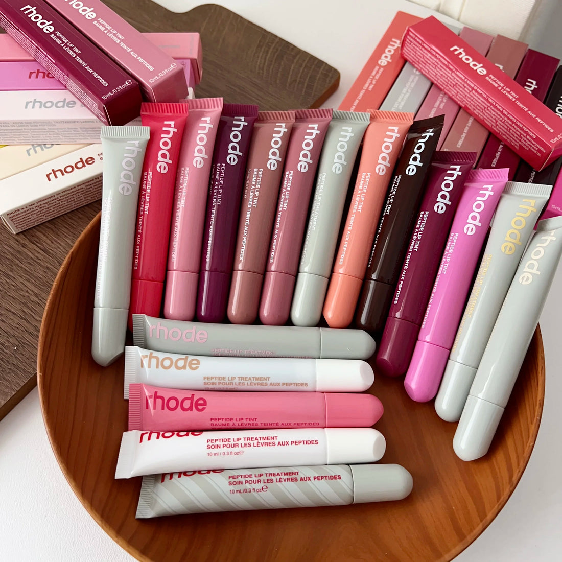 Rhode Lip Glosses Plump Moisturizing Lip Glaze Cinnamon Roll Oil Long Lasting Nourishing Lipstick Care Make up For Women Girls