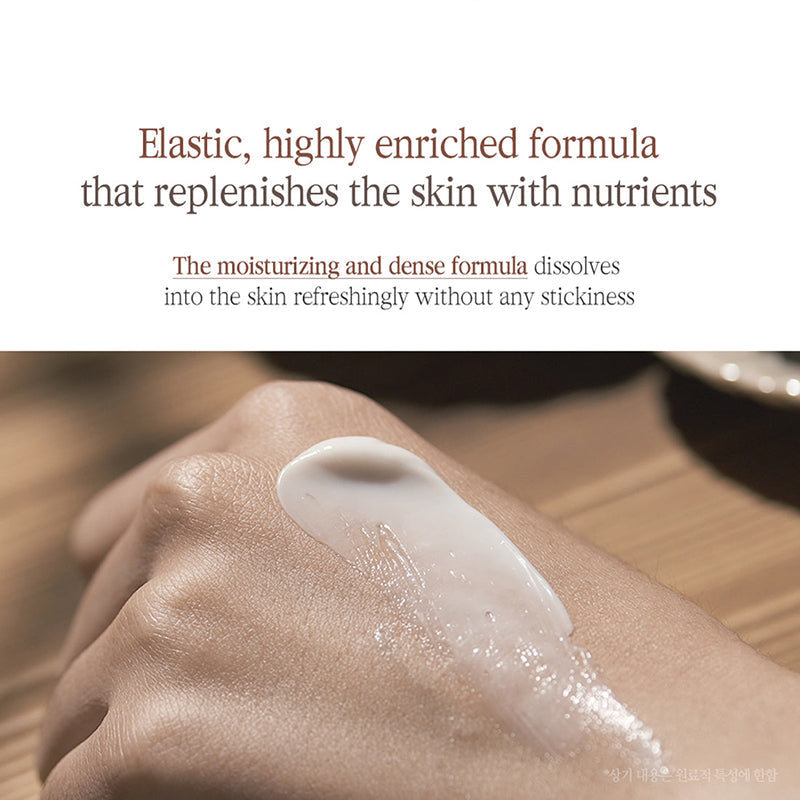 Mit schwarzem Tee angereicherte Sahne